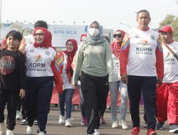 Plt. Wali Kota Bekasi Tri Adhianto Buka Parade Gelaran Energik Ceria Kormi Kota Bekasi