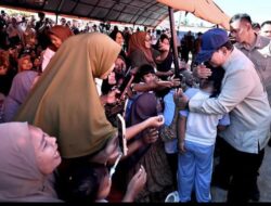 Presiden Prabowo Subianto Tinjau Posko Pengungsian di Padang Pariaman, Sumatera Barat
