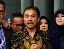 Roy Suryo dan Dokter Tifa Tak Jadi Ditahan, Klaim Penangguhan sebagai “Kemenangan Rakyat”